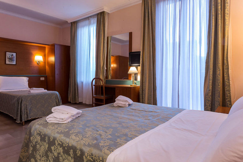 Hotel Center 3 Rome Bagian luar foto