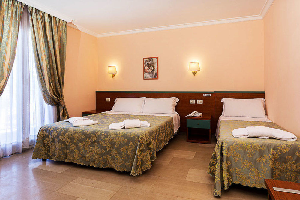 Hotel Center 3 Rome Bagian luar foto